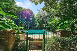 10051 Westpark Dr, Houston, TX 77042 - Photo 6