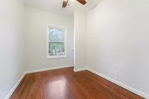 7006 Sherman St, Houston, TX 77011 - Photo 12