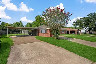 3609 Dawson Ln, Houston, TX 77051 - Photo 2