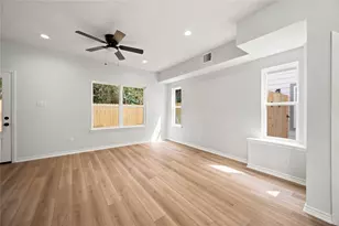 2024 Hampton St, Houston, TX 77088 - Photo 8