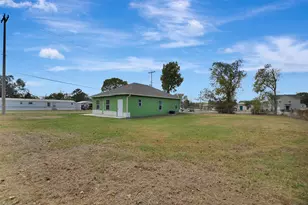 2546 16th St, Hempstead, TX 77445 - Photo 34