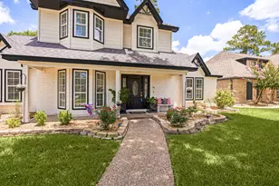 12106 Oakcroft Dr, Houston, TX 77070 - Photo 2