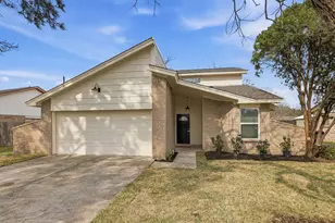 10110 Appleridge Dr, Houston, TX 77070 - Photo 2