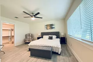 3936 Wagon Rd, Dickinson, TX 77539 - Photo 18