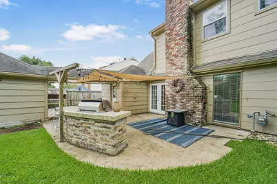 14915 Chadbourne Drive, Houston, TX 77079 - Photo 44