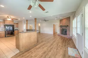 320 Lakefront Dr, Onalaska, TX 77360 - Photo 12