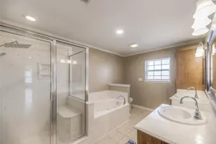 320 Lakefront Dr, Onalaska, TX 77360 - Photo 18