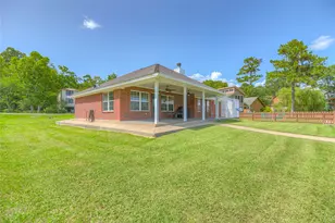 320 Lakefront Dr, Onalaska, TX 77360 - Photo 28