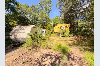 19124 Leicester, New Caney, TX 77357 - Photo 4