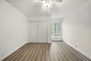 171 Litchfield Ln, Houston, TX 77024 - Photo 30