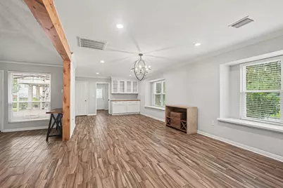 10819 Jaycreek Drive, Houston, TX 77070 - Photo 14