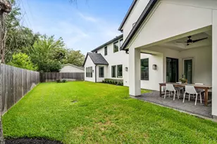 4638 Merwin St, Houston, TX 77027 - Photo 34