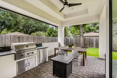4638 Merwin Street, Houston, TX 77027 - Photo 32