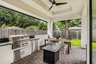 4638 Merwin St, Houston, TX 77027 - Photo 32