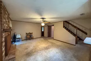 229 Hickory Dr, Huntsville, TX 77340 - Photo 8