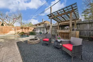 1423 Richelieu Ln, Houston, TX 77018 - Photo 32