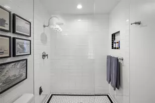 204 Travis St, Houston, TX 77002 - Photo 16