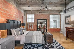 204 Travis St, Houston, TX 77002 - Photo 4