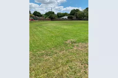 12202 Gainsborough Drive, Houston, TX 77031 - Photo 4