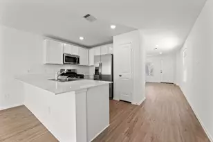 17747 Pemswood Dr, Hockley, TX 77447 - Photo 2