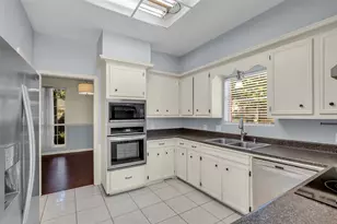 14014 Court of Regents, Houston, TX 77069 - Photo 8