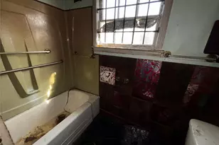 4124 Dabney St, Houston, TX 77026 - Photo 6