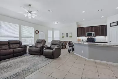 658 W Linnwood Drive, New Caney, TX 77357 - Photo 10