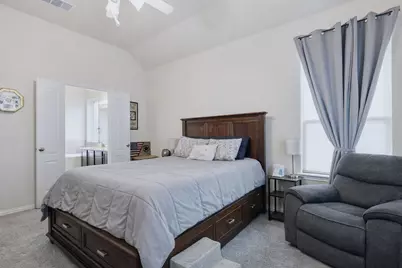 658 W Linnwood Drive, New Caney, TX 77357 - Photo 14