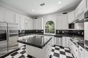 3920 N Briarwood Dr, Brenham, TX 77833 - Photo 18
