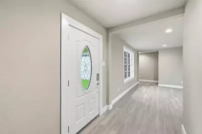 3930 Hartel Street, Beaumont, TX 77705 - Photo 2
