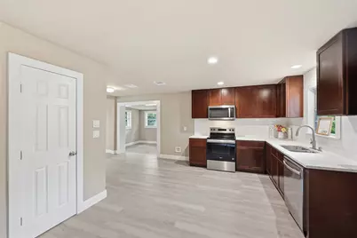 3930 Hartel Street, Beaumont, TX 77705 - Photo 6