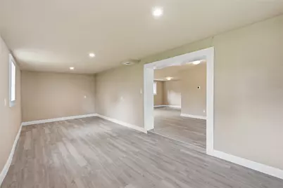 3930 Hartel Street, Beaumont, TX 77705 - Photo 16