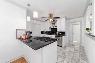 1604 W Alabama St, Houston, TX 77006 - Photo 8