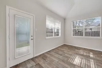 78 S Archwyck Circle, Houston, TX 77382 - Photo 18