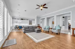 41 Wynden Oaks Dr, Houston, TX 77056 - Photo 14