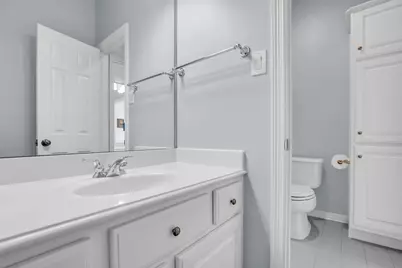 41 Wynden Oaks Drive, Houston, TX 77056 - Photo 32