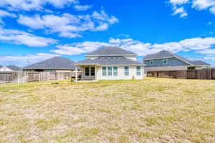8106 Royal Palm Ct, Fulshear, TX 77441 - Photo 32