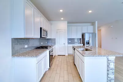 8106 Royal Palm Court, Fulshear, TX 77441 - Photo 22