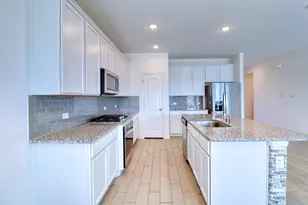 8106 Royal Palm Ct, Fulshear, TX 77441 - Photo 22