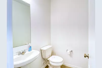 8106 Royal Palm Court, Fulshear, TX 77441 - Photo 18