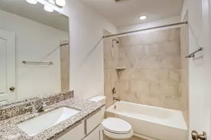 8106 Royal Palm Ct, Fulshear, TX 77441 - Photo 48