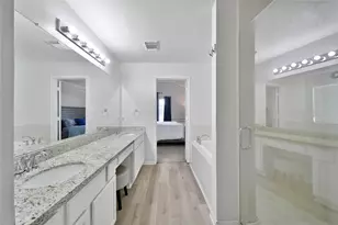 3207 Leila Oaks Dr, Houston, TX 77082 - Photo 32