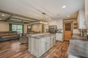 1142 Private Rd 648, Bay City, TX 77414 - Photo 24