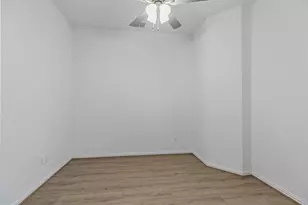 719 Evergreen Frst Ln, Rosharon, TX 77583 - Photo 16