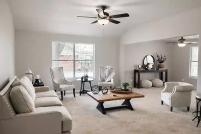 216 Sleepy Hollow Drive, Lake Jackson, TX 77566 - Photo 2