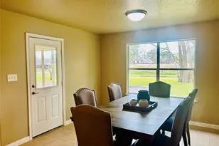 216 Sleepy Hollow Dr, Lake Jackson, TX 77566 - Photo 8