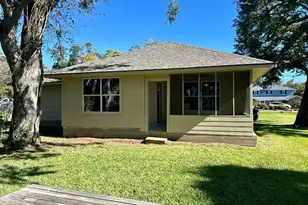 216 Sleepy Hollow Dr, Lake Jackson, TX 77566 - Photo 42