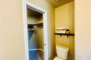 216 Sleepy Hollow Dr, Lake Jackson, TX 77566 - Photo 28