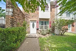 1235 Witte Rd, Houston, TX 77055 - Photo 1