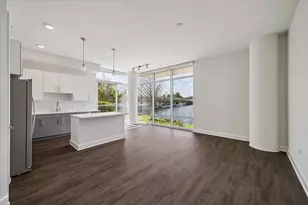 2000 Hughes Landing, The Woodlands, TX 77380 - Photo 2